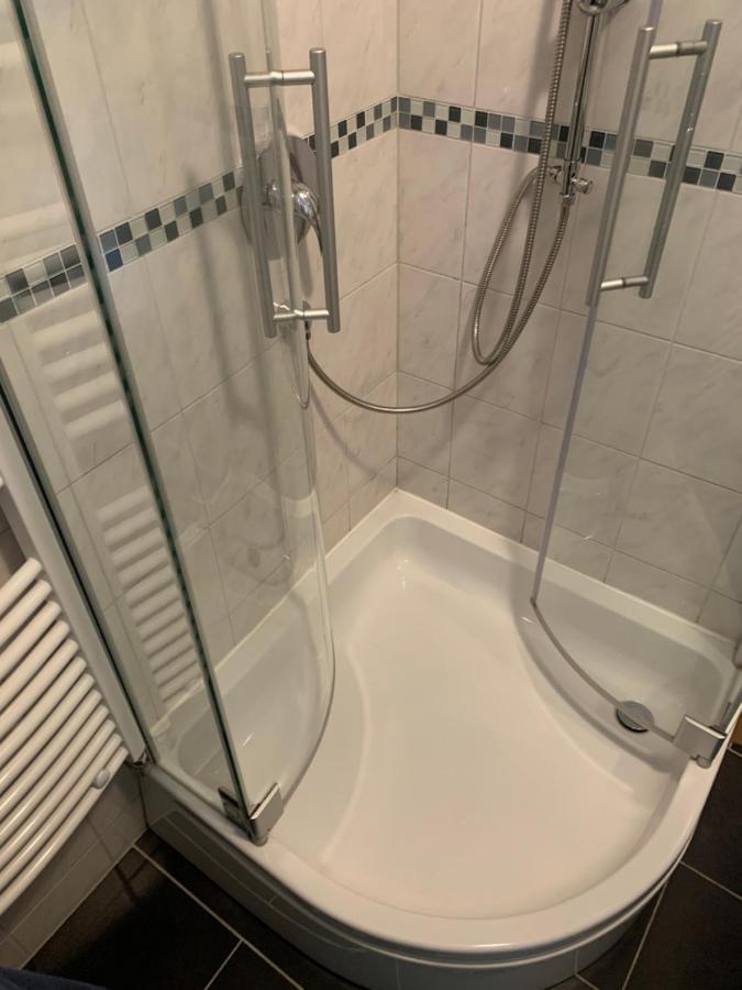 Fewo Anja Apartment Vellmar Bagian luar foto