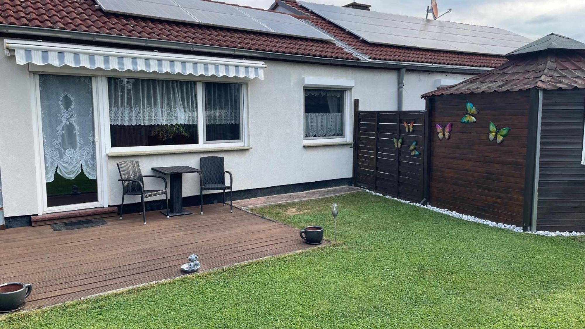 Fewo Anja Apartment Vellmar Bagian luar foto