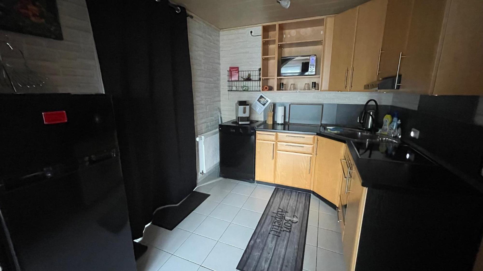 Fewo Anja Apartment Vellmar Bagian luar foto